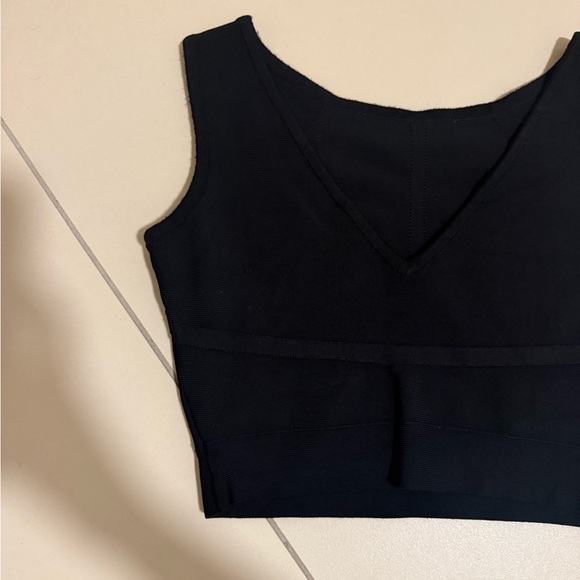 BCBG Black Crop Top - Picture 6 of 8